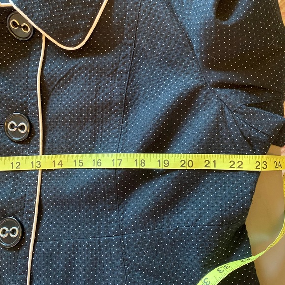 Black Jacket 1X - Picture 4 of 5